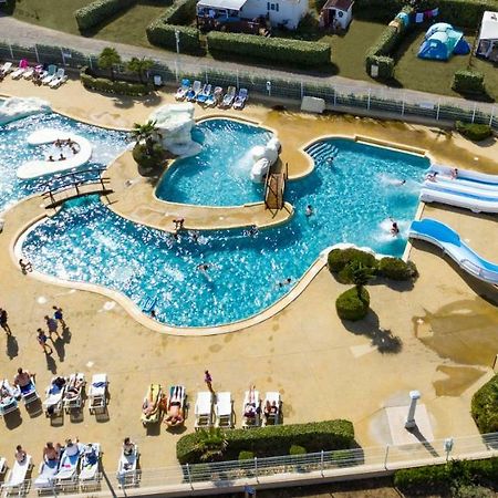 Hotellerie De Plein Air Belle Dune Berck エクステリア 写真