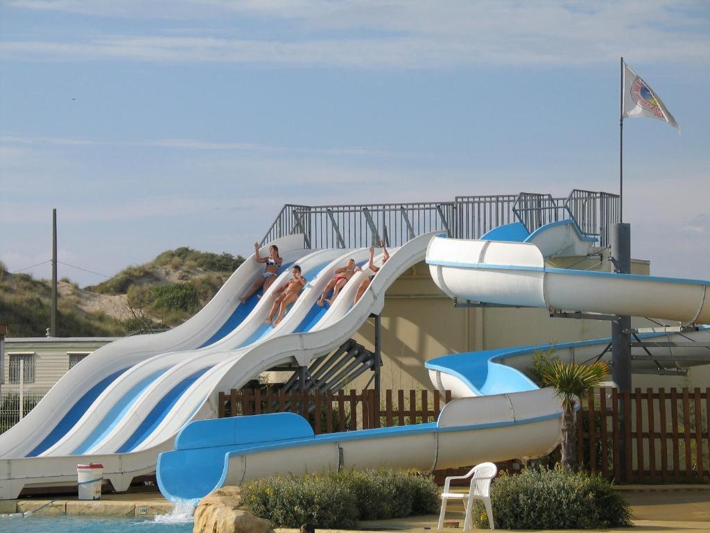 Hotellerie De Plein Air Belle Dune Berck エクステリア 写真